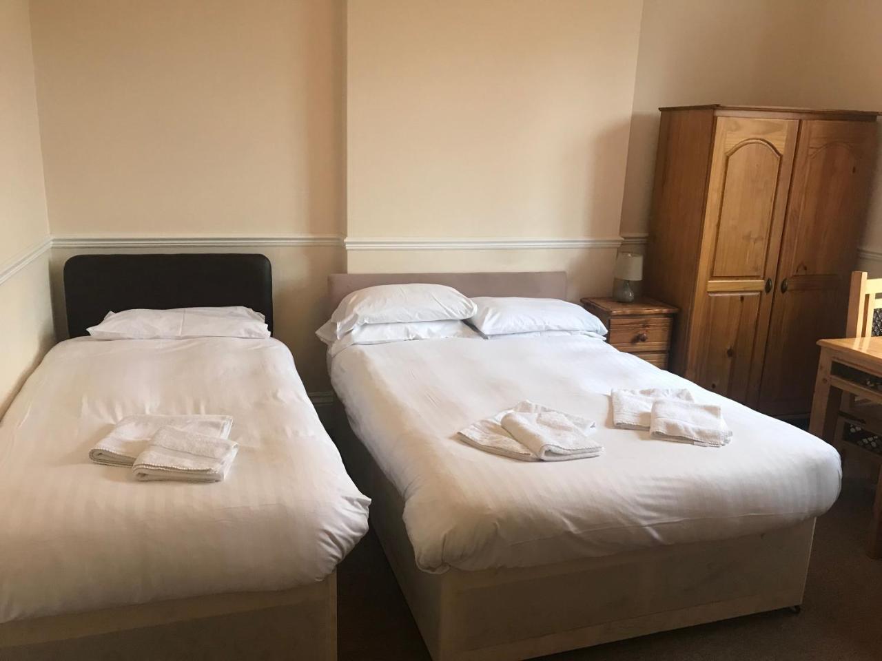 Queen Victoria Hotel Wolverhampton Dış mekan fotoğraf